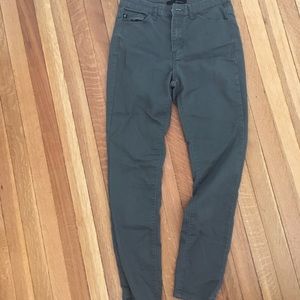 High rise skinny jean
